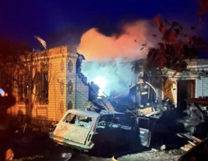 night-attack-by-russians-on-ukraine-two-people-injured-in-zaporizhzhia-district