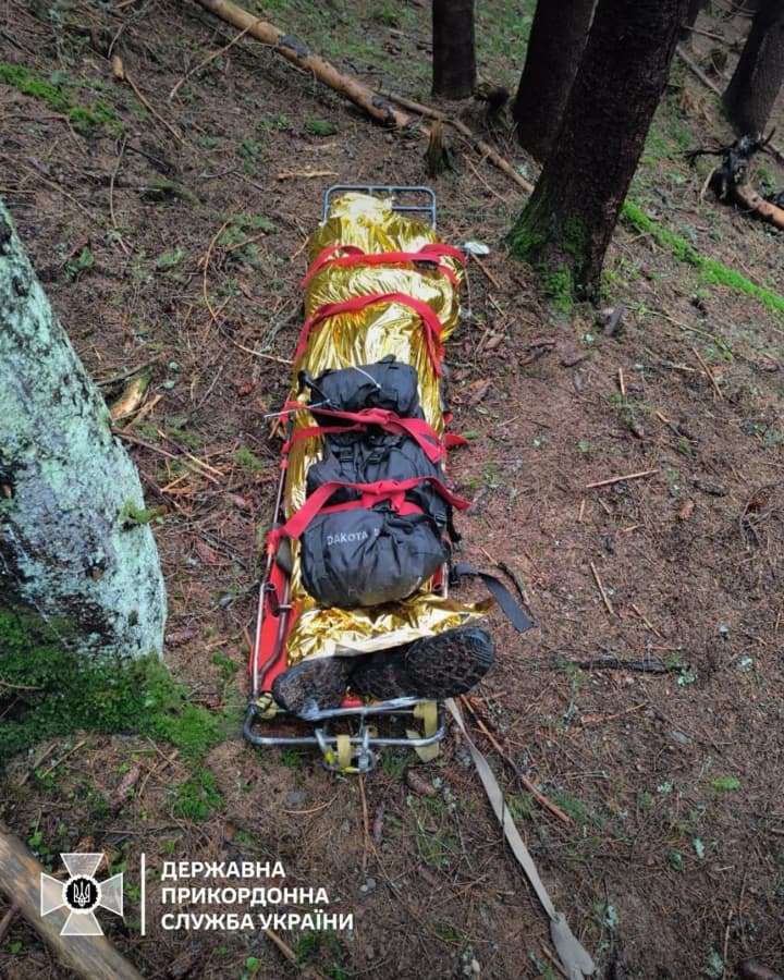 zahynuly-vid-pereokholodzhennia-tila-dvokh-ukraintsiv-vyiavyly-na-hirskii-diliantsi-kordonu