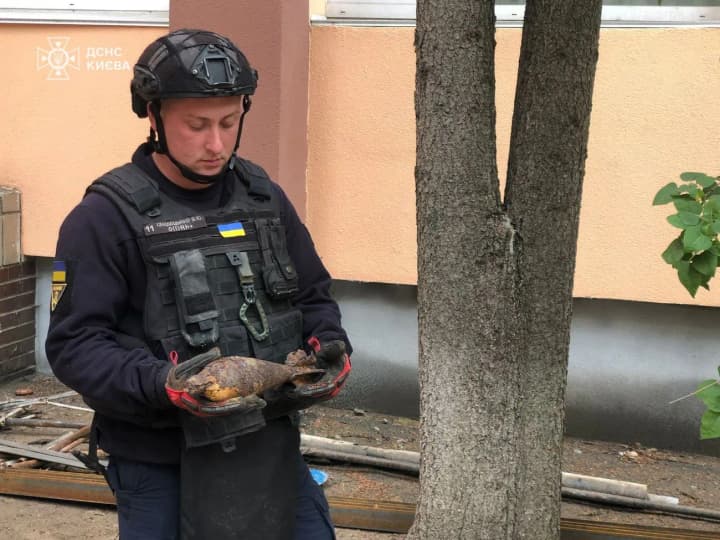 in-kyiv-a-mortar-mine-from-the-second-world-war-was-found-on-the-territory-of-a-kindergarten