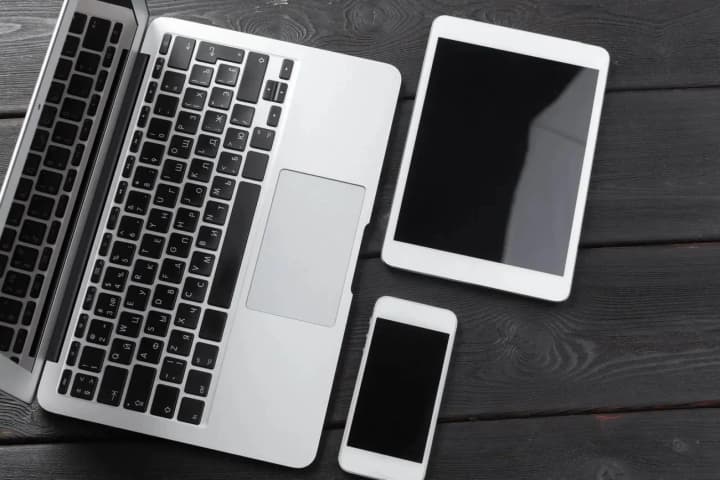 pozov-do-sony-za-pravo-torhuvaty-siroiu-tekhnikoiu-ta-pobyttia-pokuptsia-khto-stoit-za-merezheiu-stylus