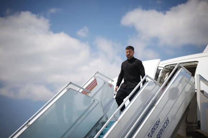 zelenskyi-pryzemlyvsia-v-berlini-bild