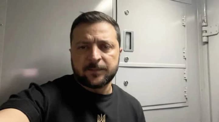 skasuvav-uchast-u-tseremonii-vruchennia-premii-karla-velykoho-zelenskyi-ranishe-povernetsia-do-kyieva-cherez-zahrozlyvu-sytuatsiiu-v-raioni-sum