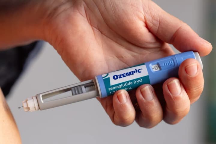 microdosing-weight-loss-drugs-is-gaining-popularity-in-the-us-doctors-warn-of-risks