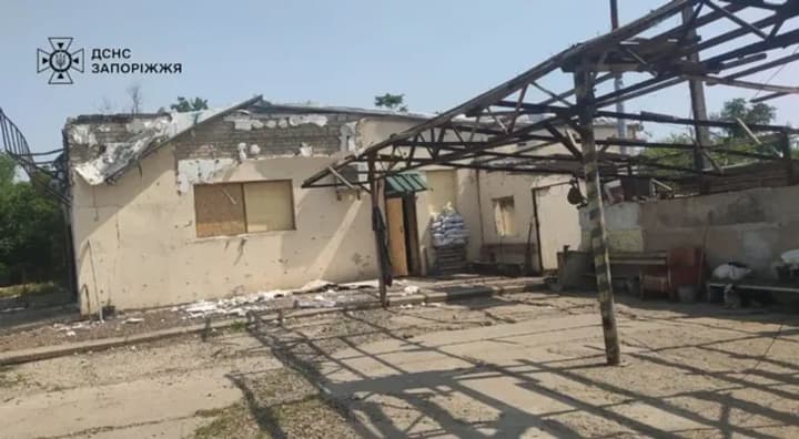 ataka-na-pozhezhno-riatuvalnu-chastynu-na-zaporizhzhi-vzhe-12-poranenykh-ova