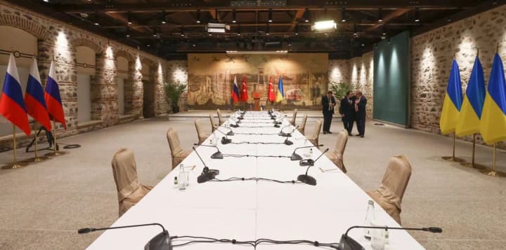 zelenskyi-nazvav-memorandum-rf-ultymatyvnym-posylaiuchys-na-rozviddani