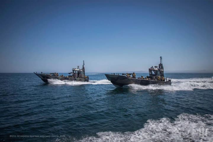 vms-vsu-rossiya-derzhit-dva-raketonositelya-v-chernom-more--2