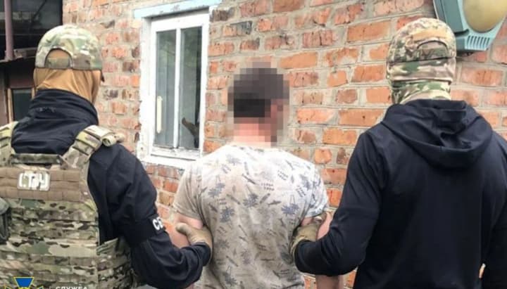 sbu-zaderzhala-agenta-fsb-kotorii-shpionil-za-aviatsiei-vsu-v-khmelnitskoi-oblasti