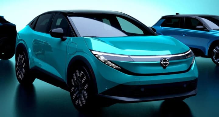 nissan-leaf-changed-class-and-became-an-electric-crossover-this-month