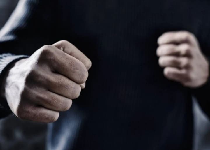 na-kyivshchyni-pidlitok-pobyv-cholovika-do-podii-prychetni-piatero-nepovnolitnikh