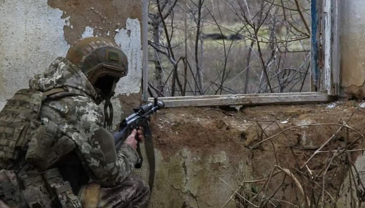 rosiianam-vdaietsia-zdiisniuvaty-prosuvannia-na-toretskomu-napriamku-rechnyk-otu-luhansk