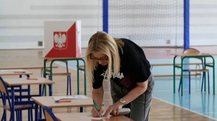 v-polshe-mogut-peresmotret-rezultati-prezidentskikh-viborov-iz-za-podozrenii-v-falsifikatsiyakh