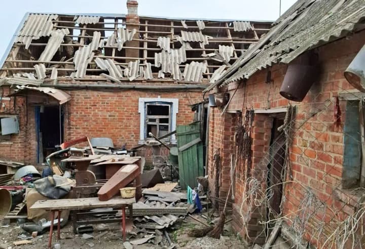 in-the-zaporizhzhia-region-an-enemy-fpv-drone-wounded-two-people