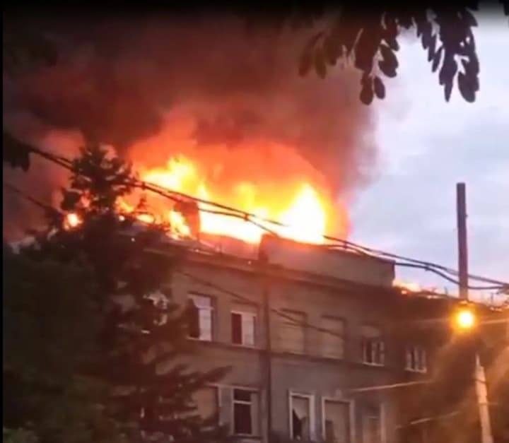 not-arson-and-not-sabotage-a-fire-broke-out-in-the-building-of-one-of-the-district-sccs-of-kharkiv