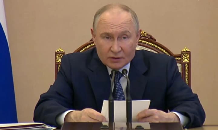 putin-nakazav-vrakhuvaty-dosvid-viiny-v-ukraini-u-derzhprohrami-ozbroiennia