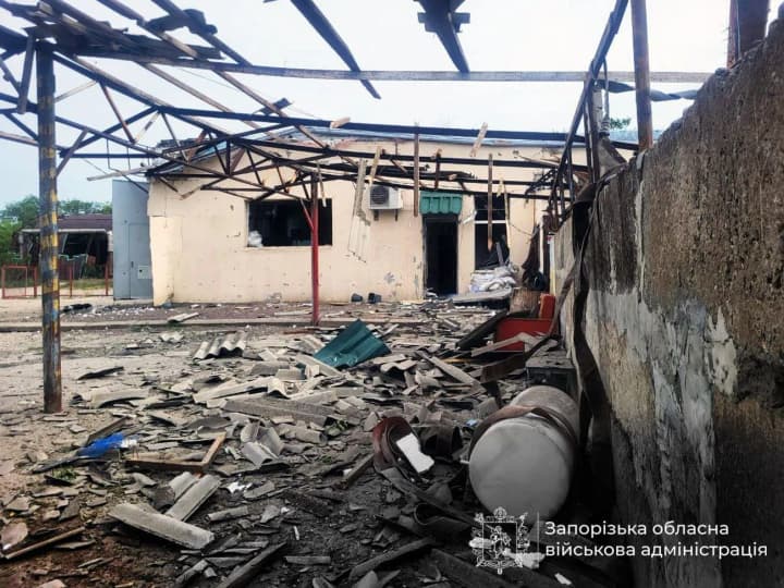 attack-on-zaporizhzhia-one-person-died-there-are-wounded