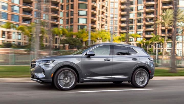 v-mae-ukraintsi-priobreli-na-70percent-bolshe-avto-iz-knr-chem-god-nazad-nazvani-samie-populyarnie-modeli