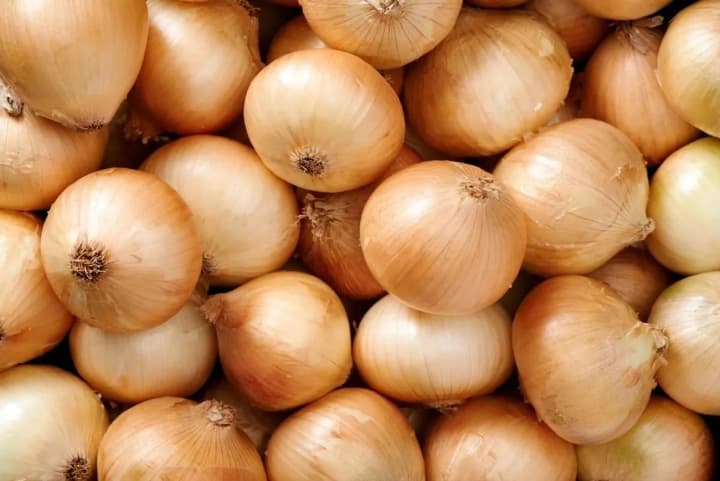 onion-prices-break-records-how-much-has-the-strategic-product-risen-in-price-in-may