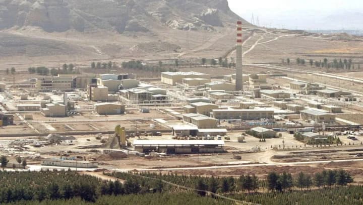 v-rezultate-izrailskogo-udara-povrezhdeni-chetire-zdaniya-yadernogo-obekta-v-isfakhane-detali-ot-magate