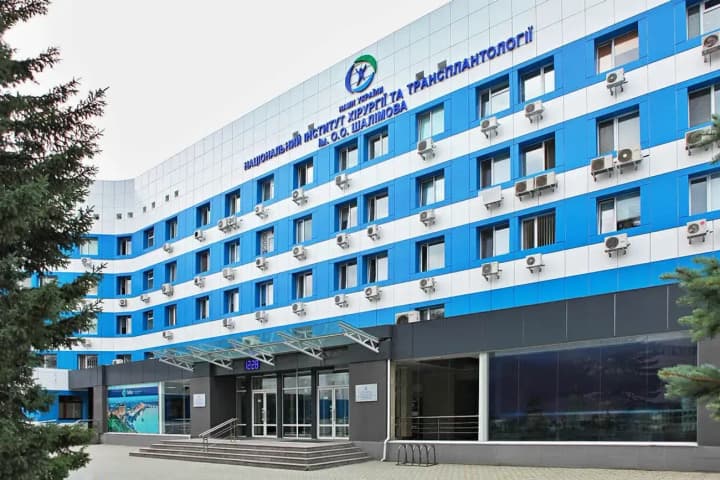 ozhirenie-ne-prigovor-v-tsentre-shalimova-uspeshno-primenyayut-sovremennuyu-khirurgiyu-dlya-borbi-s-izbitochnim-vesom