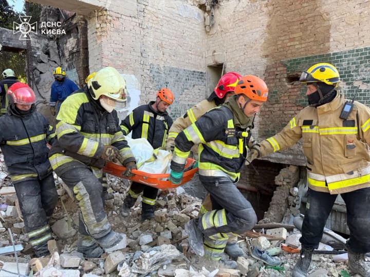 russia-attacked-kyiv-amid-the-us-transfer-of-10000-missiles-to-the-middle-east-wp