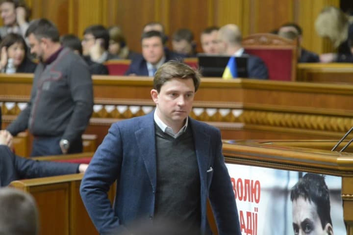 oles-dovhyi-resigned-his-powers-as-a-peoples-deputy