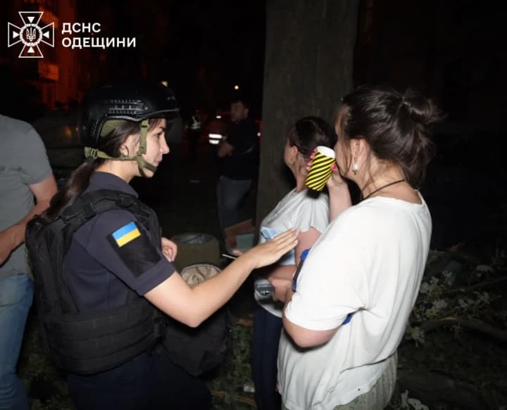 night-attack-by-the-russian-federation-on-odesa-the-state-emergency-service-reported-on-the-nemo-hotel-and-dolphins