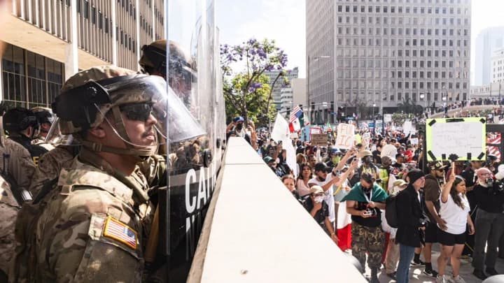 trampu-poky-shcho-dozvolyly-vykorystovuvaty-natshvardiiu-v-los-andzhelesi