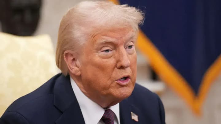 us-president-donald-trumps-approval-rating-declines-media