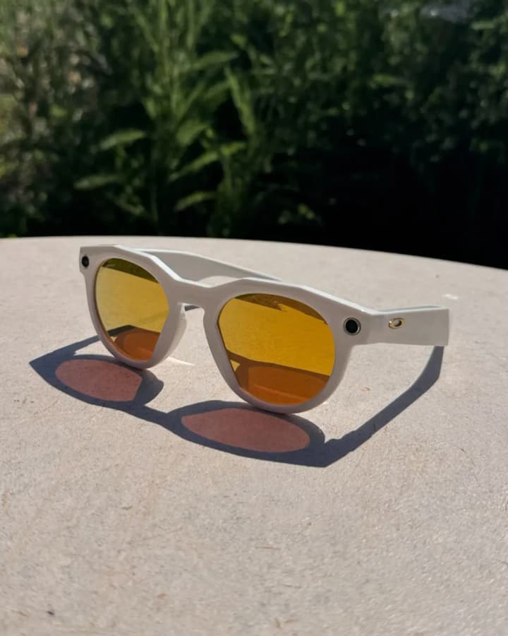 meta-anonsuie-rozumni-okuliary-rozrobleni-spilno-z-kompaniieiu-oakley-zm