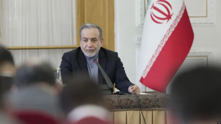 ministr-zakordonnykh-sprav-iranu-zaiavyv-shcho-teheran-hotovyi-rozghlianuty-dyplomatychni-varianty