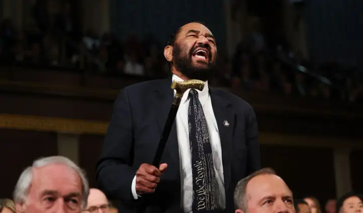 udary-po-iranu-bez-zghody-konhresu-u-ssha-oholosyly-rezoliutsiiu-pro-impichment-trampa