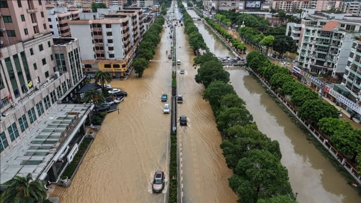 southwest-china-suffers-from-severe-flooding-more-than-40000-people-evacuated-from-the-epicenter-of-the-disaster