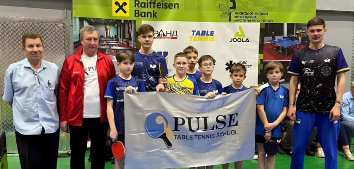sport-kotorii-obedinyaet-bolee-150-yunikh-sportsmenov-sobralis-na-turnir-nastolnogo-tennisa-raif-kids-cup