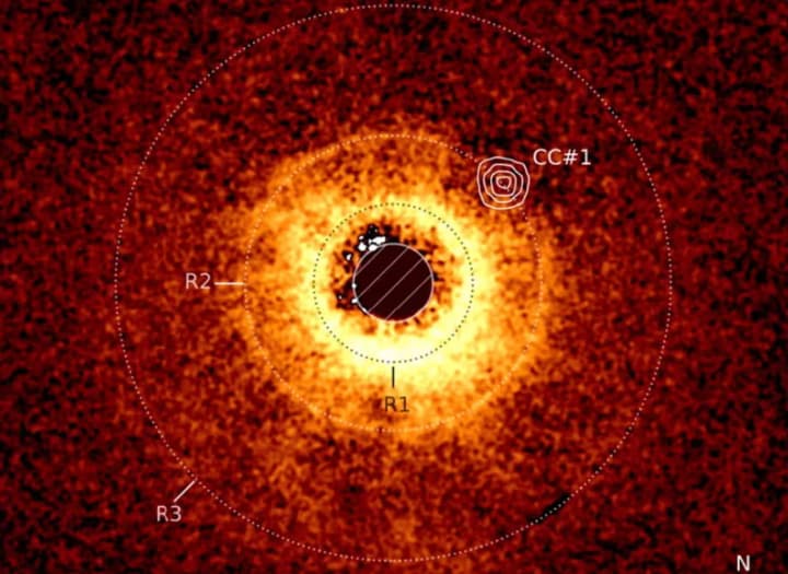 teleskop-vebba-vpershe-sfotohrafuvav-molodu-ekzoplanetu-rozmirom-iz-saturn