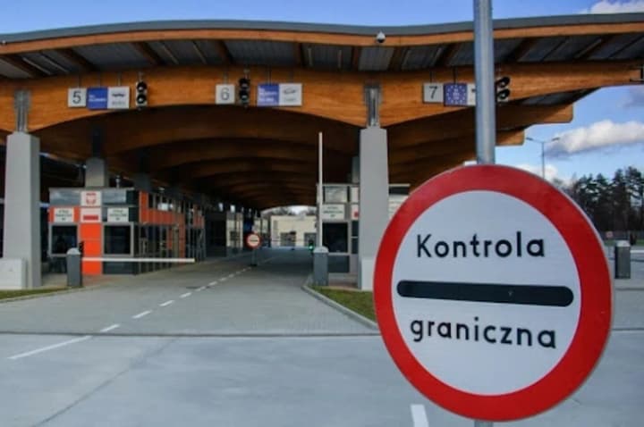 odyn-iz-punktiv-propusku-na-kordoni-z-polshcheiu-pryzupynyv-oformlennia-transportu-v-chomu-prychyna