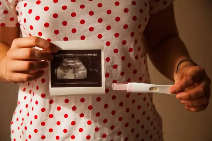 ponad-3-tys-ukrainok-tsoho-roku-otrymaly-bezplatne-likuvannia-bezpliddia-744-zavahitnily