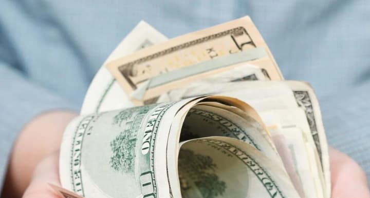 kurs-valyut-na-1-iyulya-grivna-devalvirovala