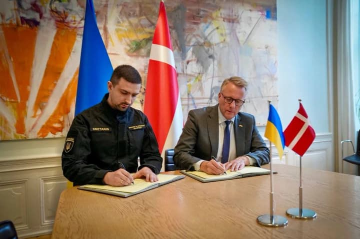 ukraina-stvoryt-vlasni-vyrobnytstva-zbroi-u-danii-pidpysano-vazhlyvu-uhodu