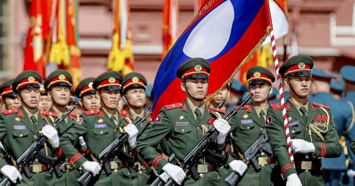 rosiia-namahaietsia-vtiahnuty-laos-u-viinu-proty-ukrainy-hur