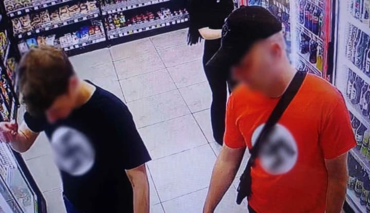 public-display-of-nazi-symbols-in-kyiv-police-detained-two-men