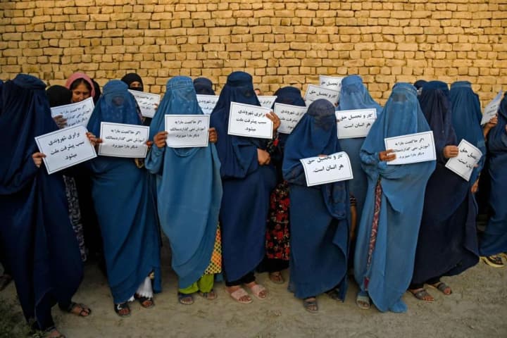 for-the-persecution-of-girls-and-women-in-afghanistan-icc-issued-arrest-warrants-for-taliban-leaders