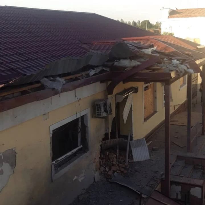 russia-shelled-the-kherson-railway-station-again-what-is-known