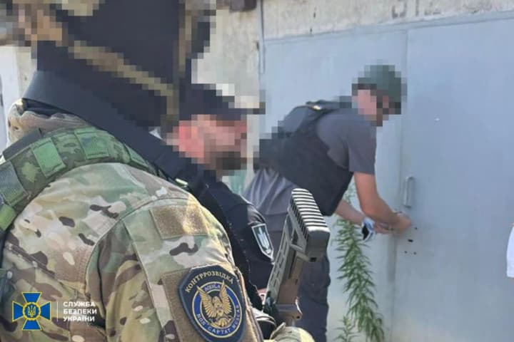 v-kharkove-razoblachen-tainii-sklad-oruzhiya-zalozhennii-rossiiskimi-spetssluzhbami-dlya-diversantov