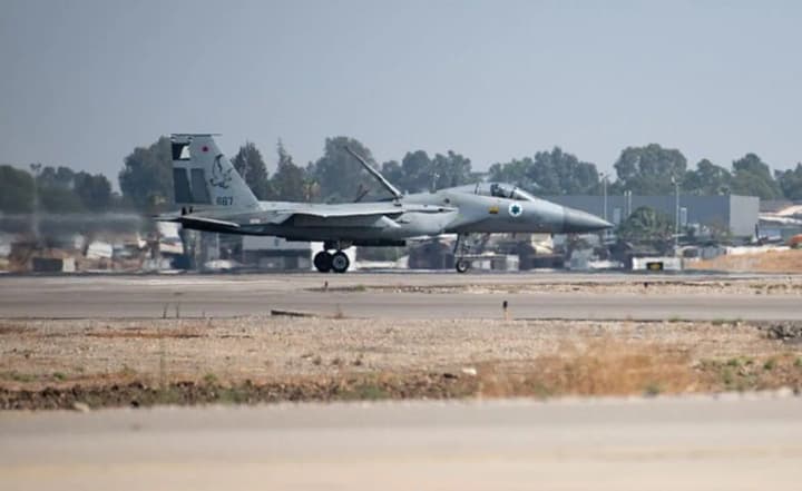 israeli-f-15-miraculously-avoided-emergency-landing-during-attack-on-iran-media