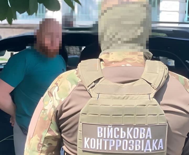 vymahaly-vidkaty-z-vyplat-za-zahyblykh-voiniv-u-zaporizhzhi-vykryly-koruptsiinu-skhemu