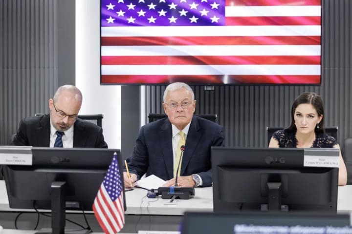 kelloh-zaslukhav-dopovidi-budanova-i-syrskoho-v-kyievi-detali