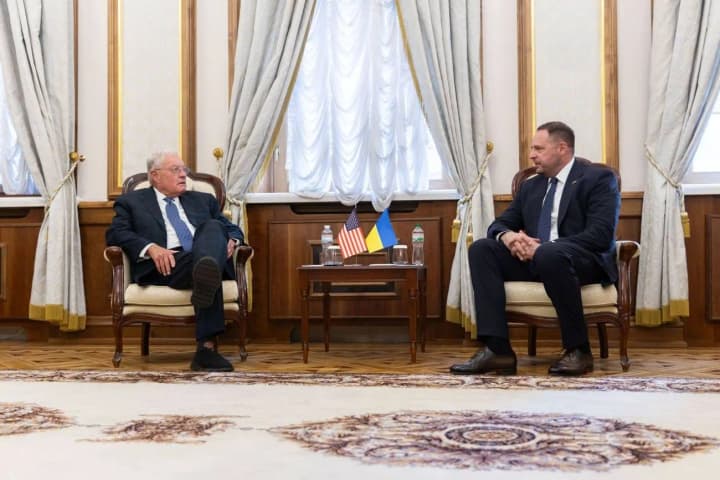 weapons-sanctions-and-the-principle-of-peace-through-strength-yermak-met-with-kellogg