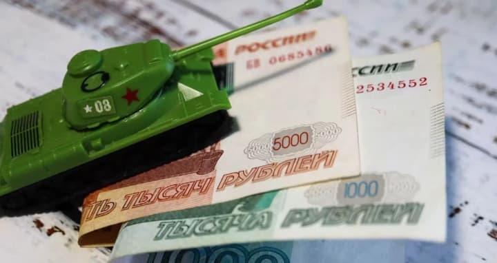 russian-exports-switch-to-rubles-foreign-currency-inflow-decreases