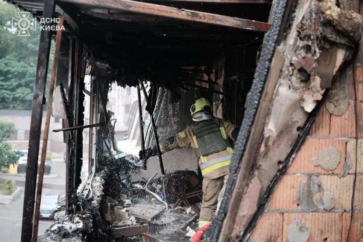 massive-russian-attack-on-kyiv-9-injured-already