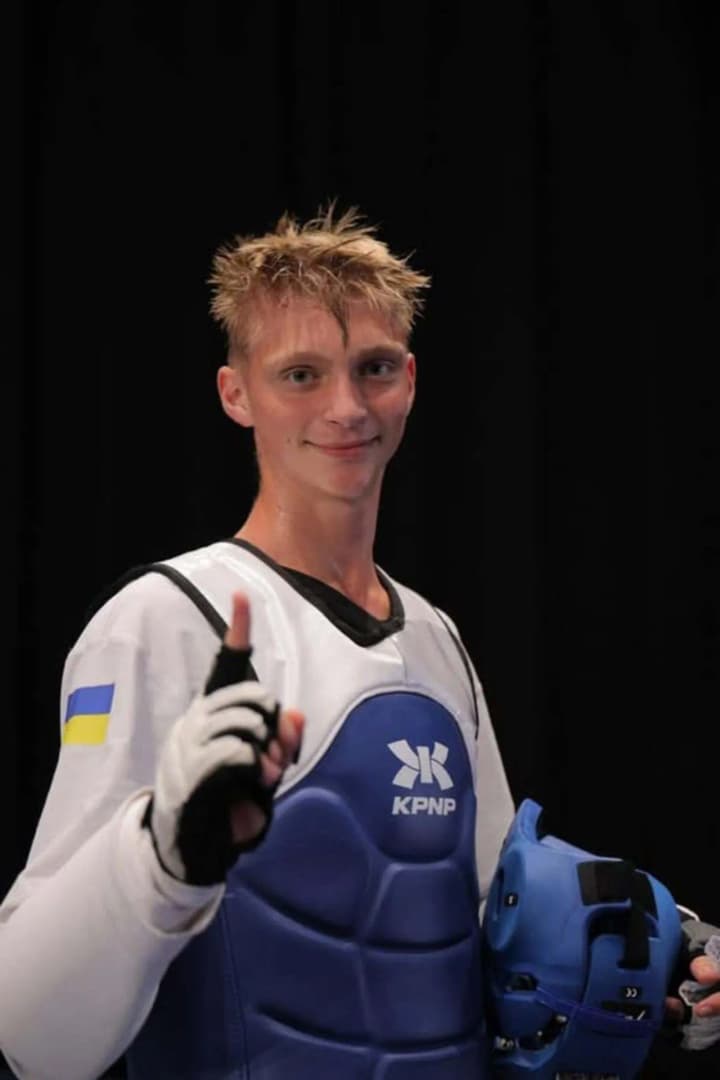 taekwondo-fighter-maksym-manenkov-won-the-second-gold-medal-for-ukraine-at-the-world-summer-universiade-in-germany
